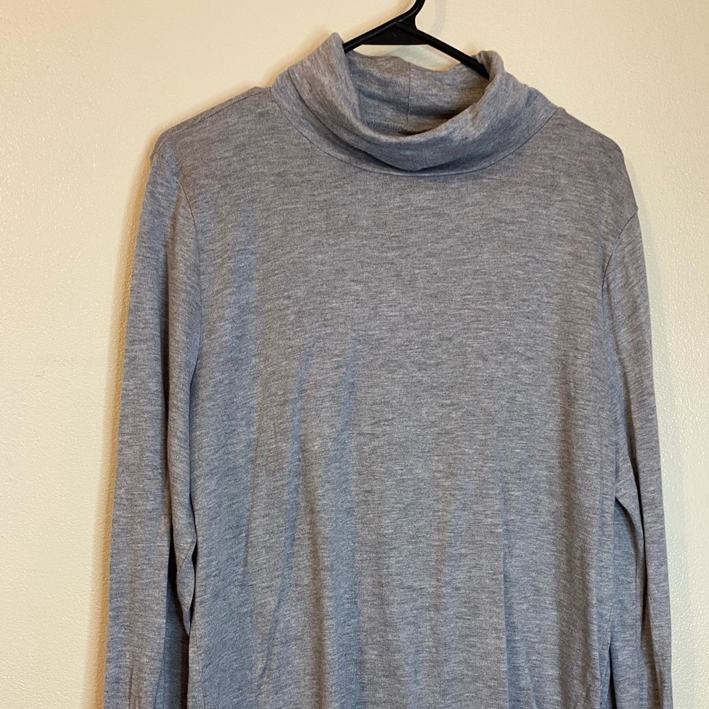 Loft turtle neck long sleeves top Size XL
